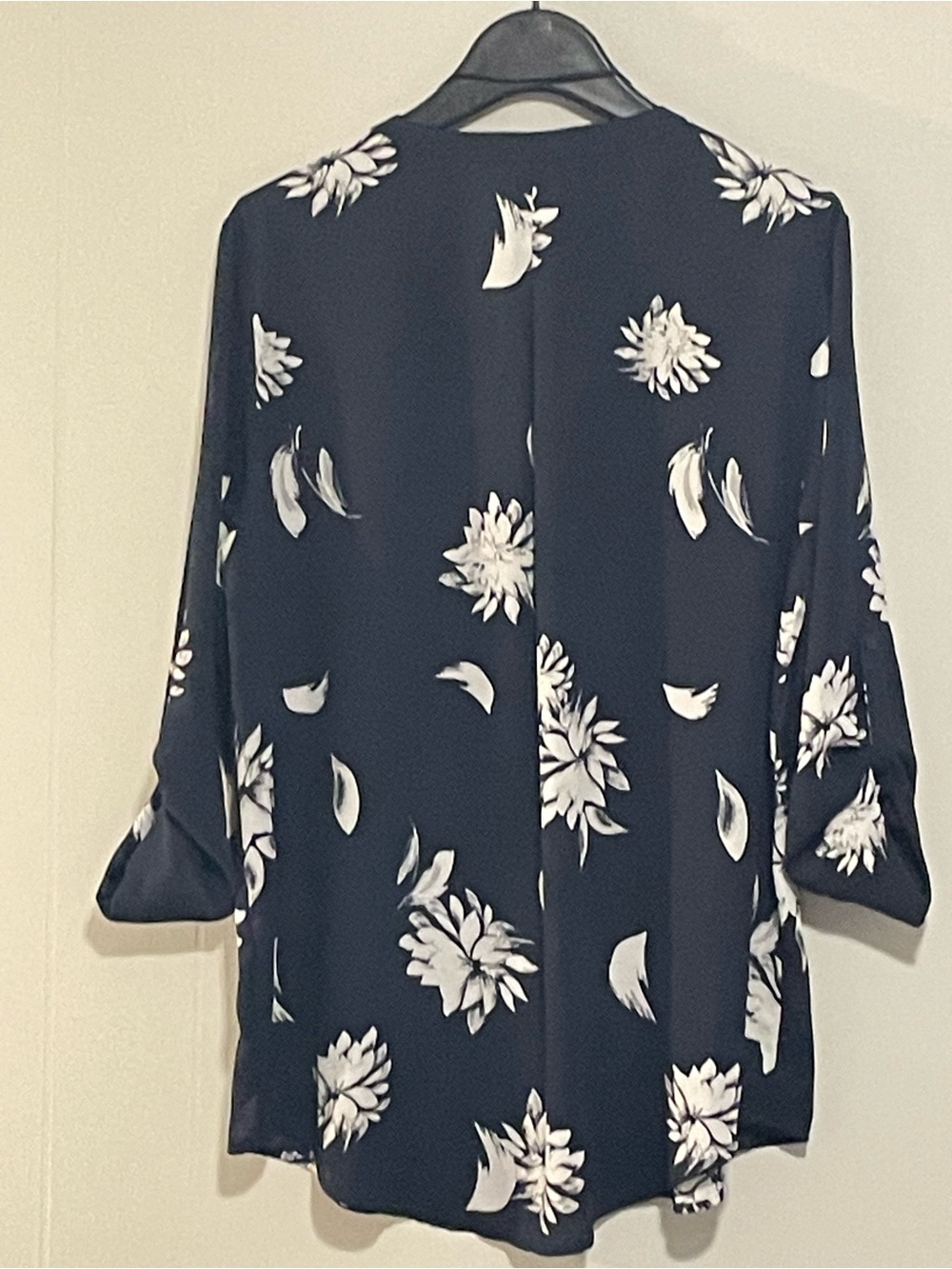 Simply Styled Navy Floral Blouse with White Blooms. Item # 11553